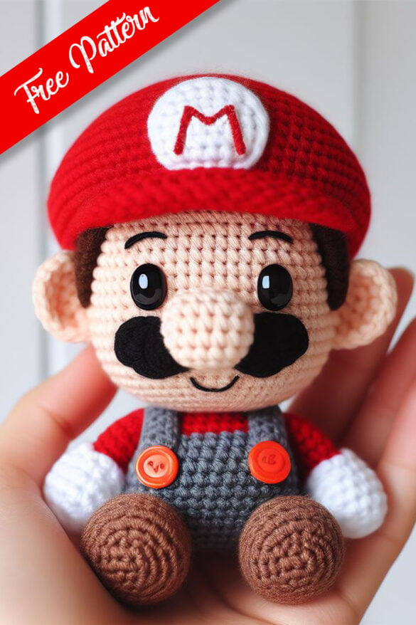 Mini Mario Amigurumi