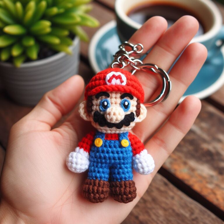 Mini Crochet Mario keychain - Free Pattern - Crafts Ideas